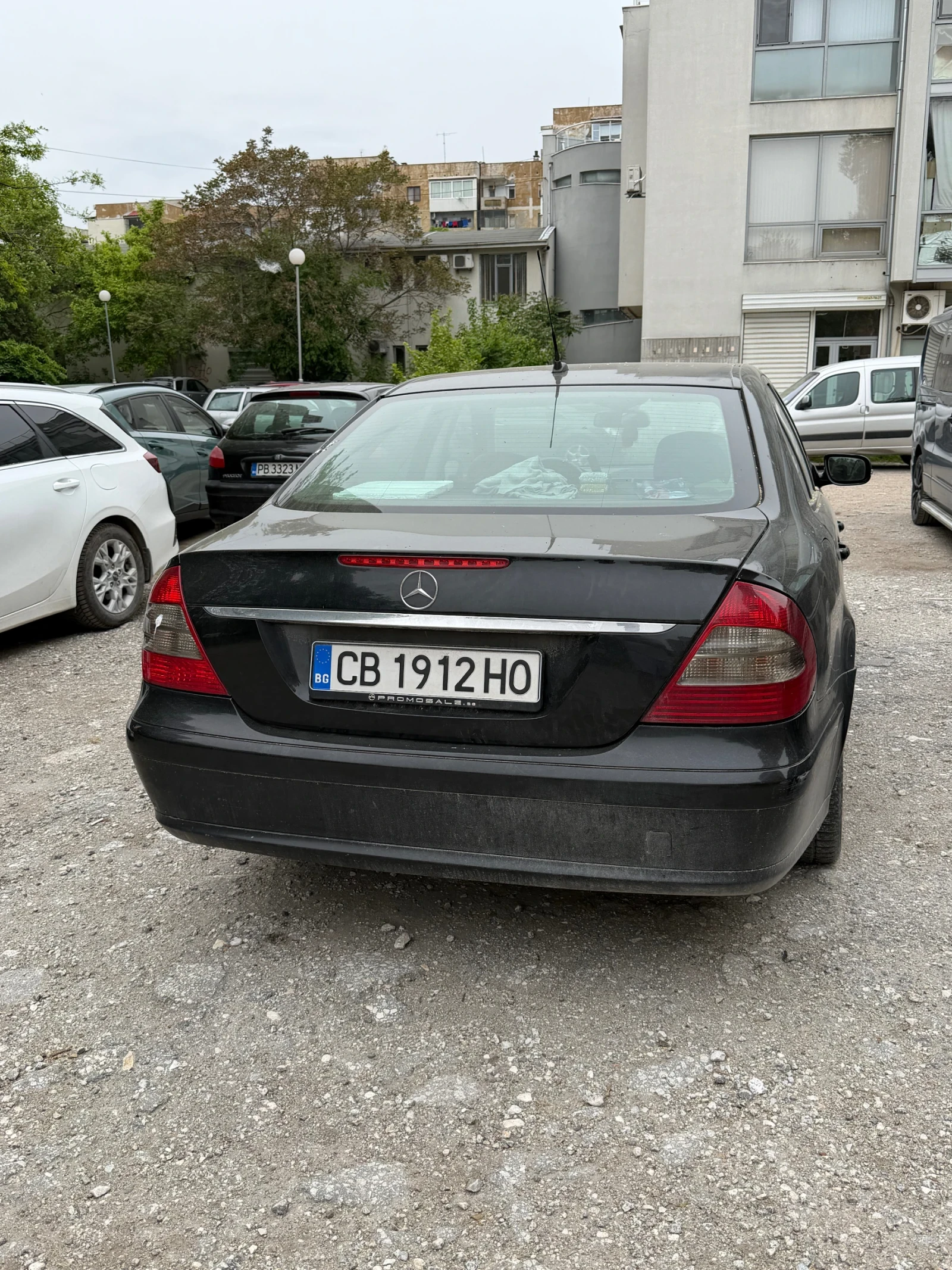 Mercedes-Benz E 200, снимка 4 - Автомобили и джипове - 54478625