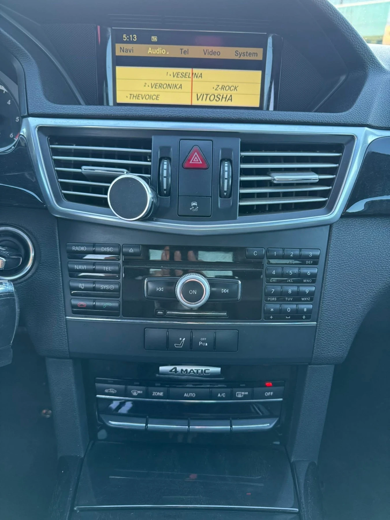 Mercedes-Benz E 350, снимка 10 - Автомобили и джипове - 54629889