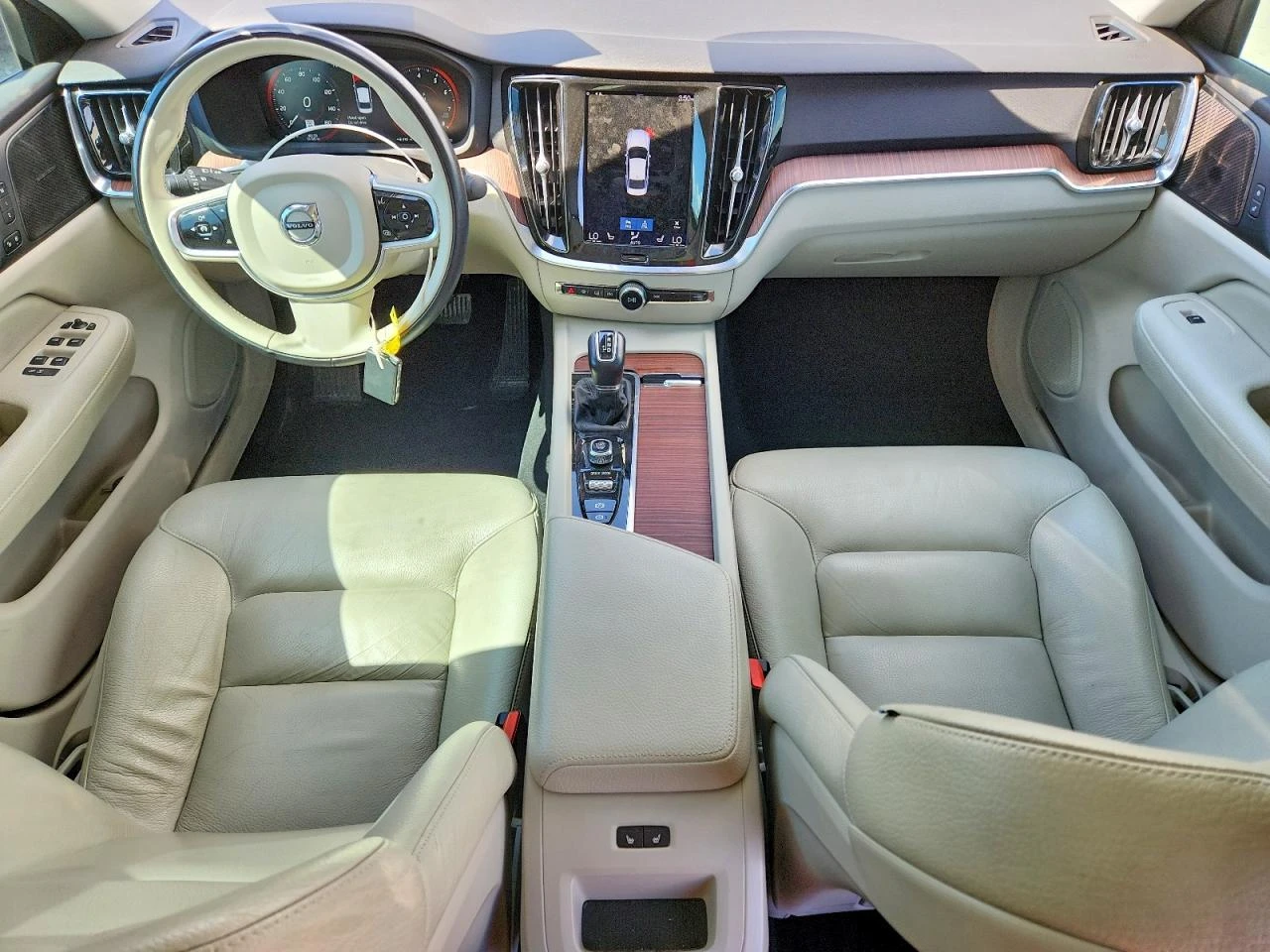 Volvo S60 T5 Momentum , снимка 7 - Автомобили и джипове - 54702670
