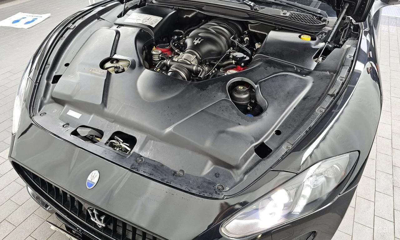Maserati GranTurismo 4.7* SPORT* , снимка 17 - Автомобили и джипове - 55704586