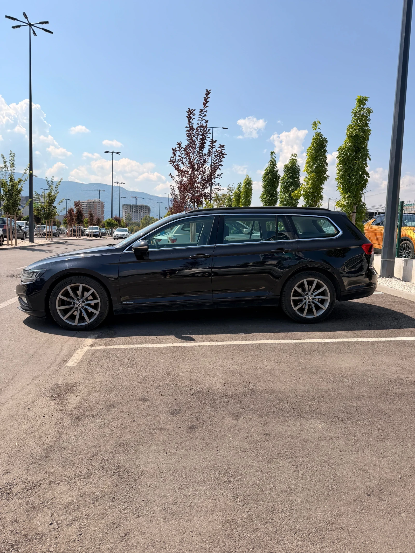 VW Passat 7G 190hp, снимка 2 - Автомобили и джипове - 55817096
