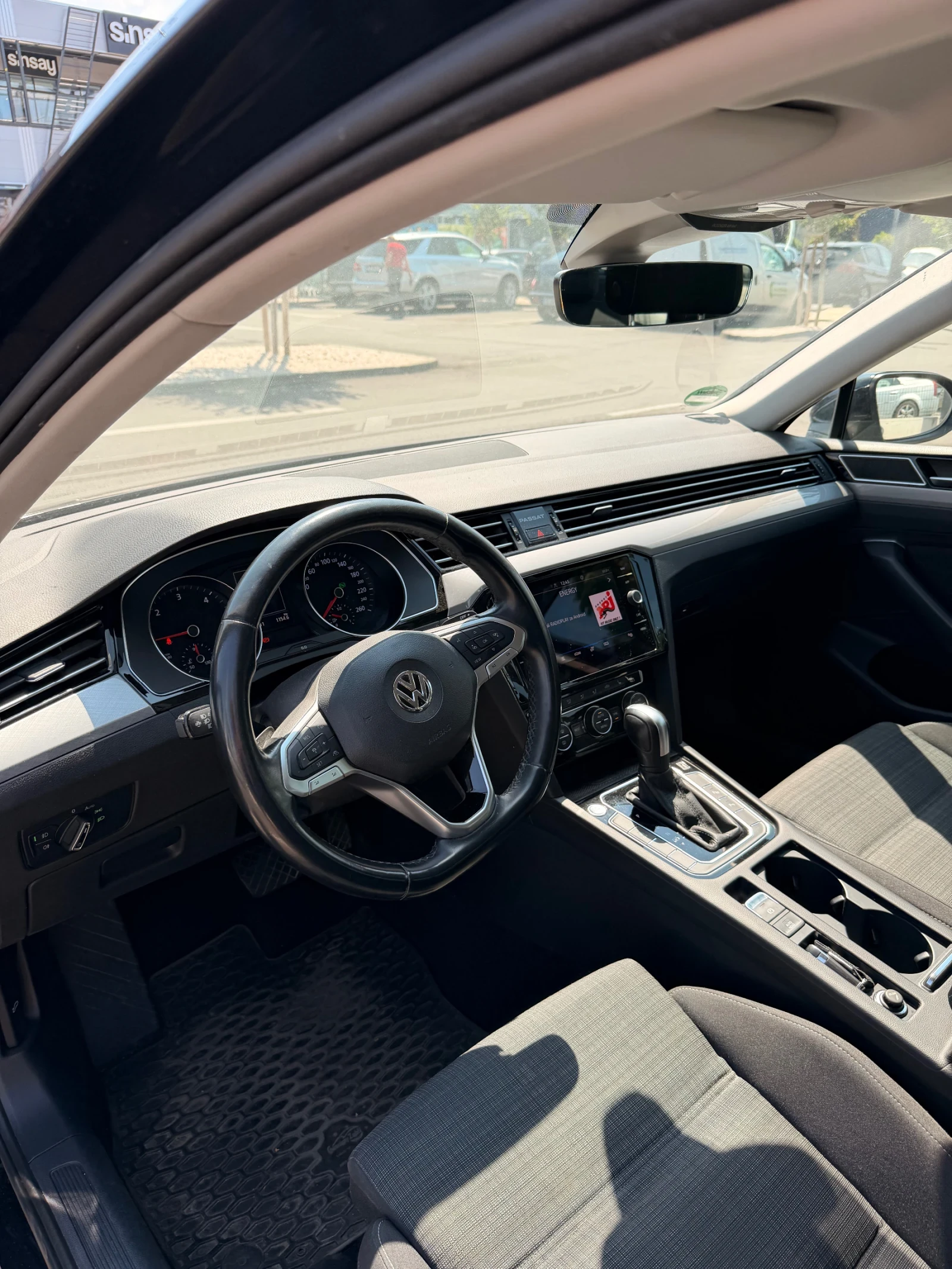 VW Passat 7G 190hp, снимка 8 - Автомобили и джипове - 55817096