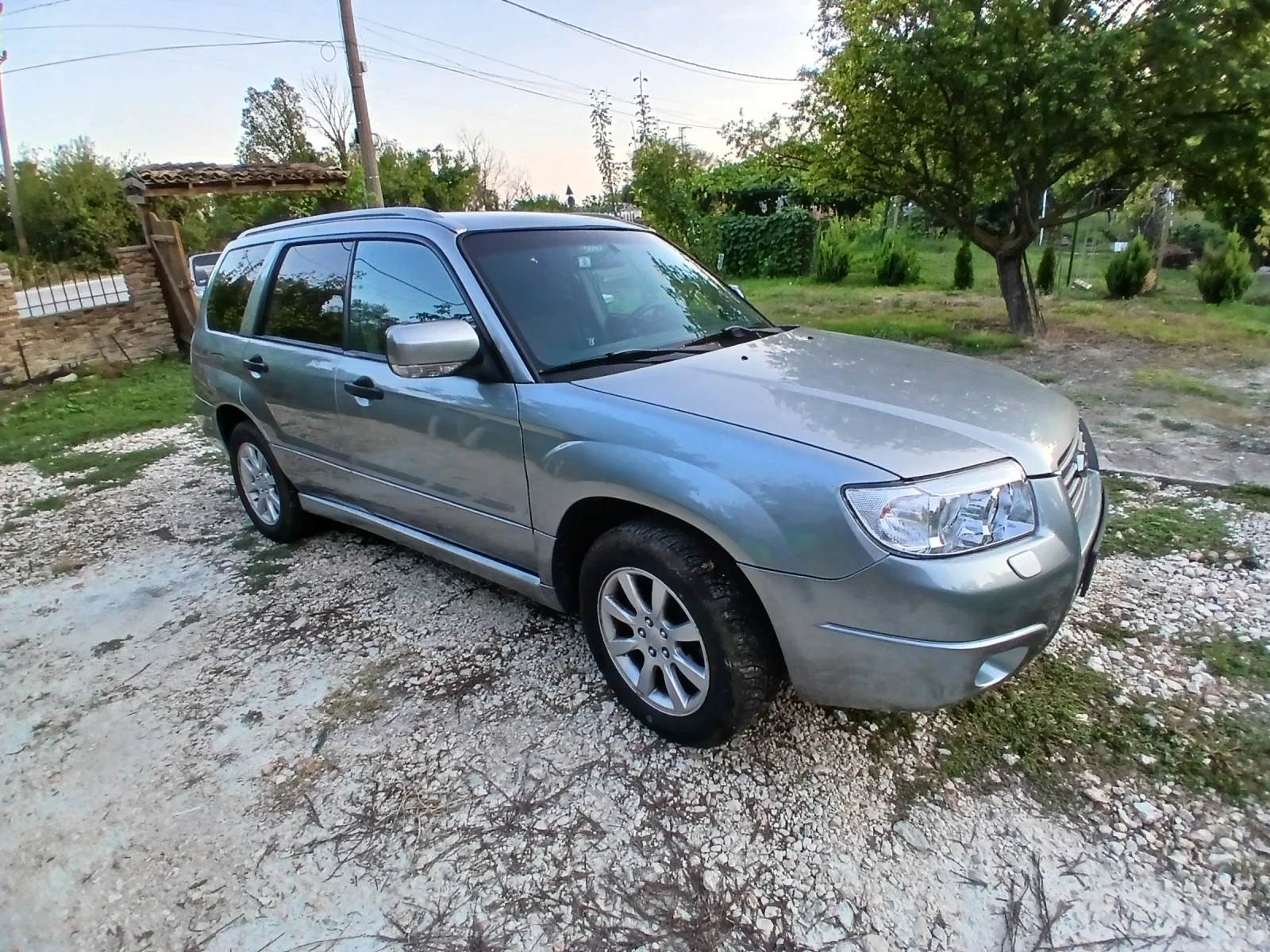Subaru Forester лек, снимка 3 - Автомобили и джипове - 55942464