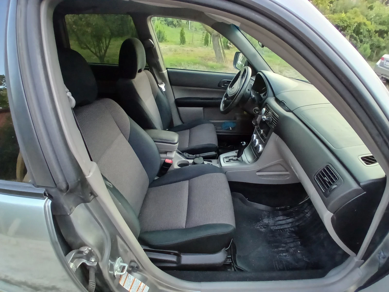 Subaru Forester лек, снимка 6 - Автомобили и джипове - 55942464
