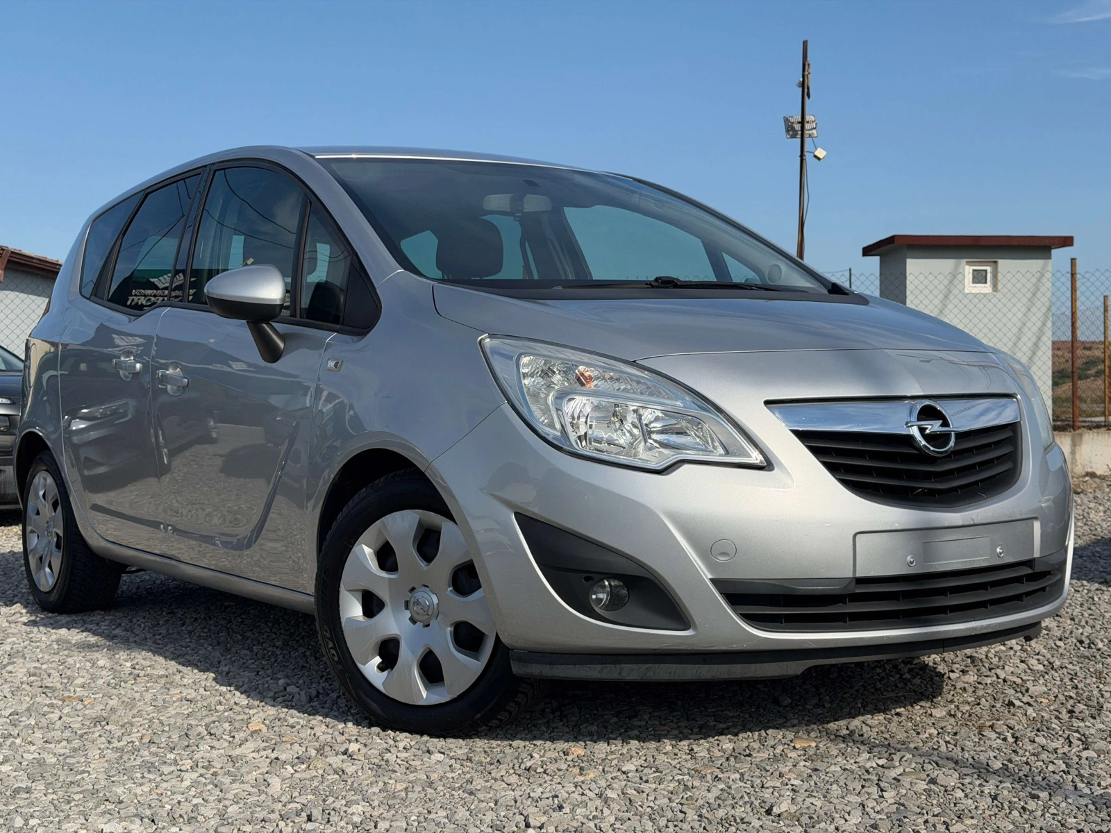 Opel Meriva 1.3CDTi E5B РЕАЛНИ КМ / 1 СОБСТВЕНИК / БЕЗ РЪЖДА