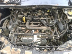 Ford Kuga 1.5t, снимка 9
