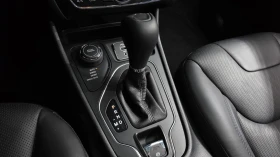 Jeep Cherokee 2.4* ЕЛ. БАГАЖНИК* ЛЮК* КРАЙНА ЦЕНА, снимка 9