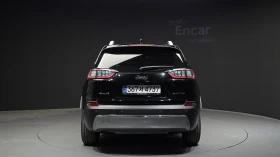 Jeep Cherokee 2.4* ЕЛ. БАГАЖНИК* BLIND SPOT* ЛЮК* КРАЙНА ЦЕНА, снимка 4
