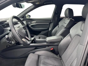 Audi Q8 55 E-tron, снимка 8 - Автомобили и джипове - 53601459