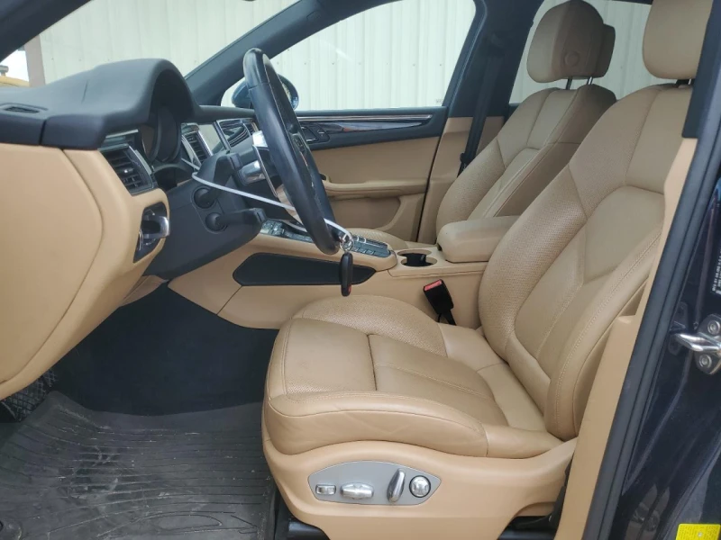 Porsche Macan, снимка 9 - Автомобили и джипове - 47420963