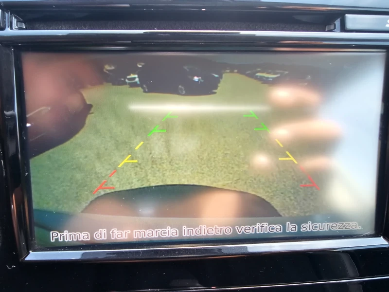 Nissan Qashqai 1.6 dci 4x4   5B , снимка 13 - Автомобили и джипове - 51365810