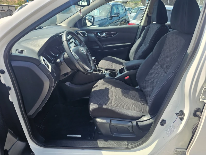 Nissan Qashqai 1.6 dci 4x4   5B , снимка 9 - Автомобили и джипове - 51365810