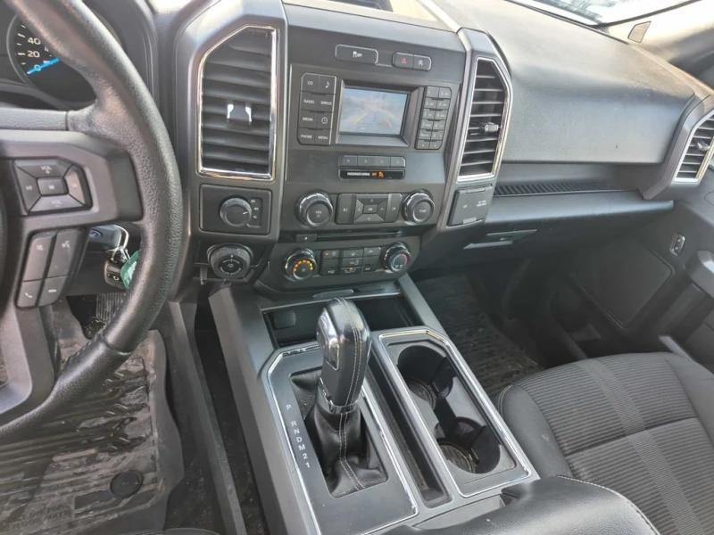 Ford F150 * 4WD SuperCrew 145" * CARFAX * БЕЗ ПЪРВОНАЧАЛ, снимка 9 - Автомобили и джипове - 52825943