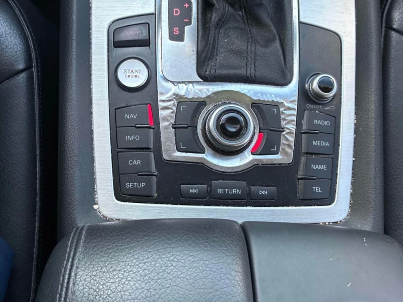 Audi Q7 * 3.0L TDI Premium * CARFAX * БЕЗ ПЪРВОНАЧАЛНА ВНО, снимка 16 - Автомобили и джипове - 52919041