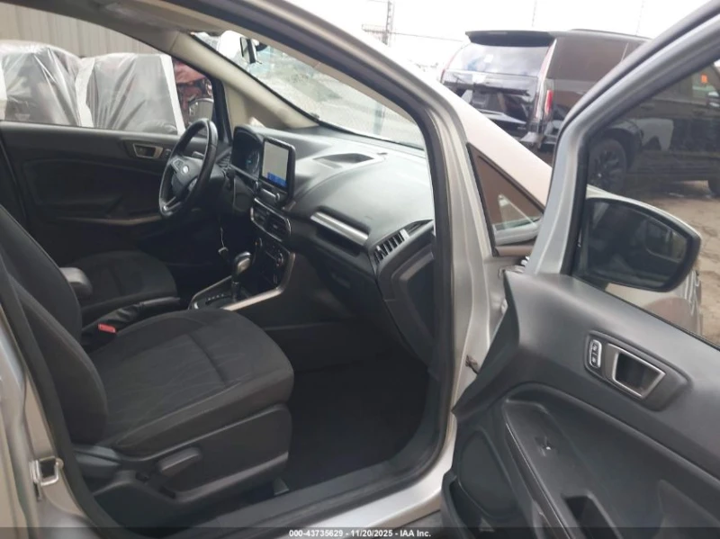Ford EcoSport 1l Se, снимка 5 - Автомобили и джипове - 53570815