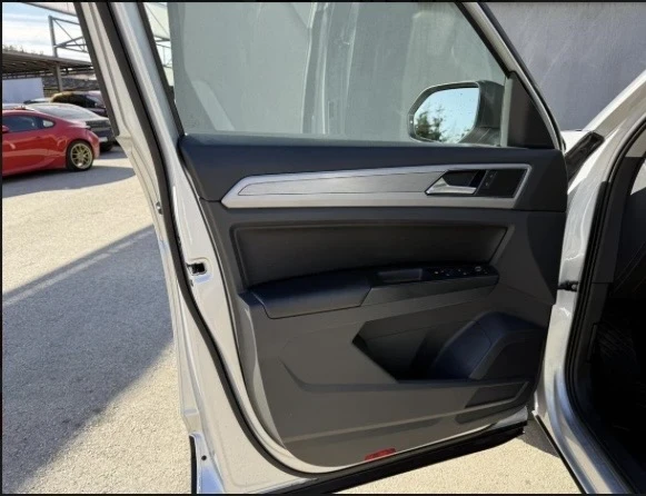 VW Atlas, снимка 9 - Автомобили и джипове - 55974519