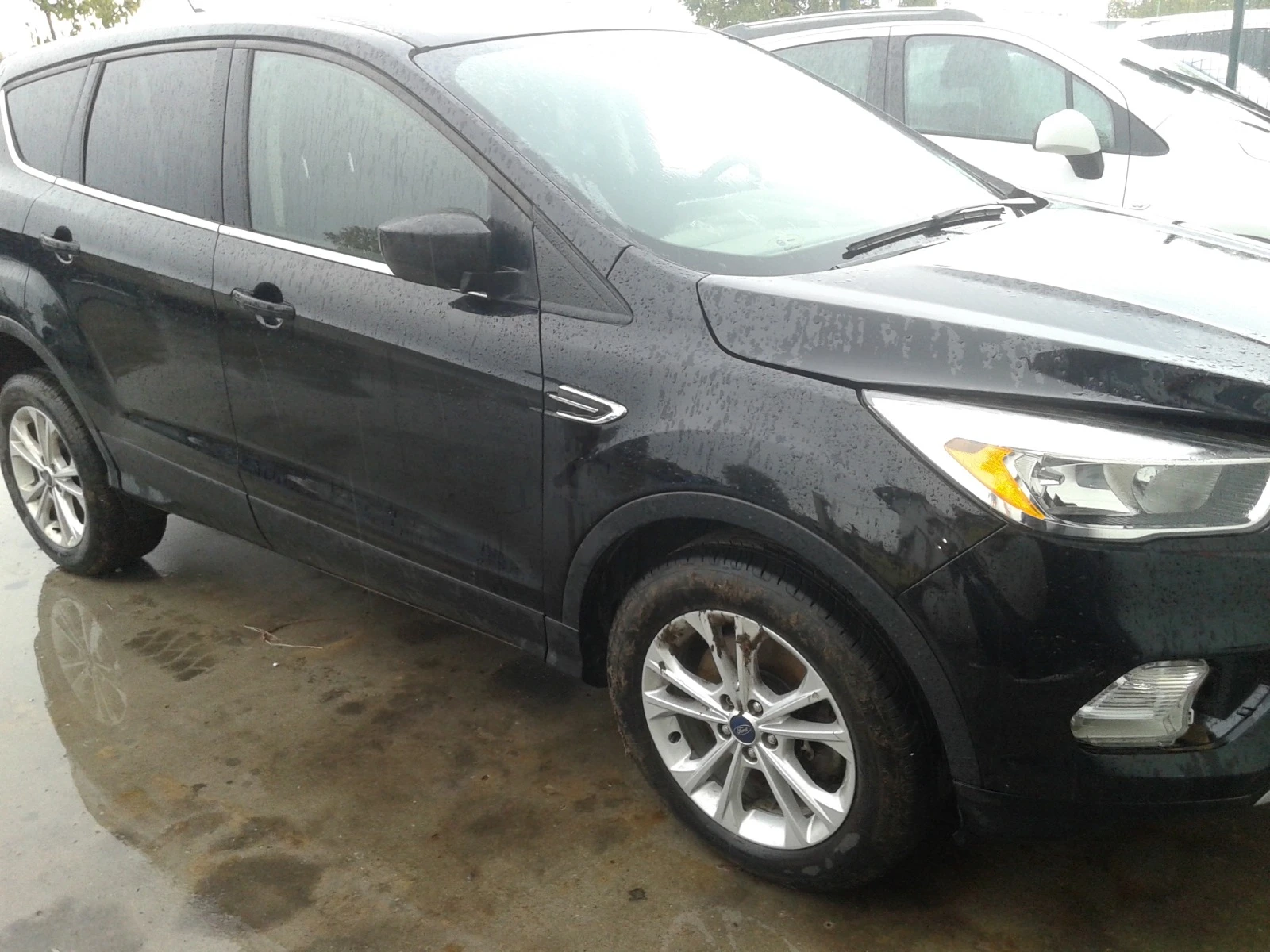 Ford Kuga 1.5t - изображение 8