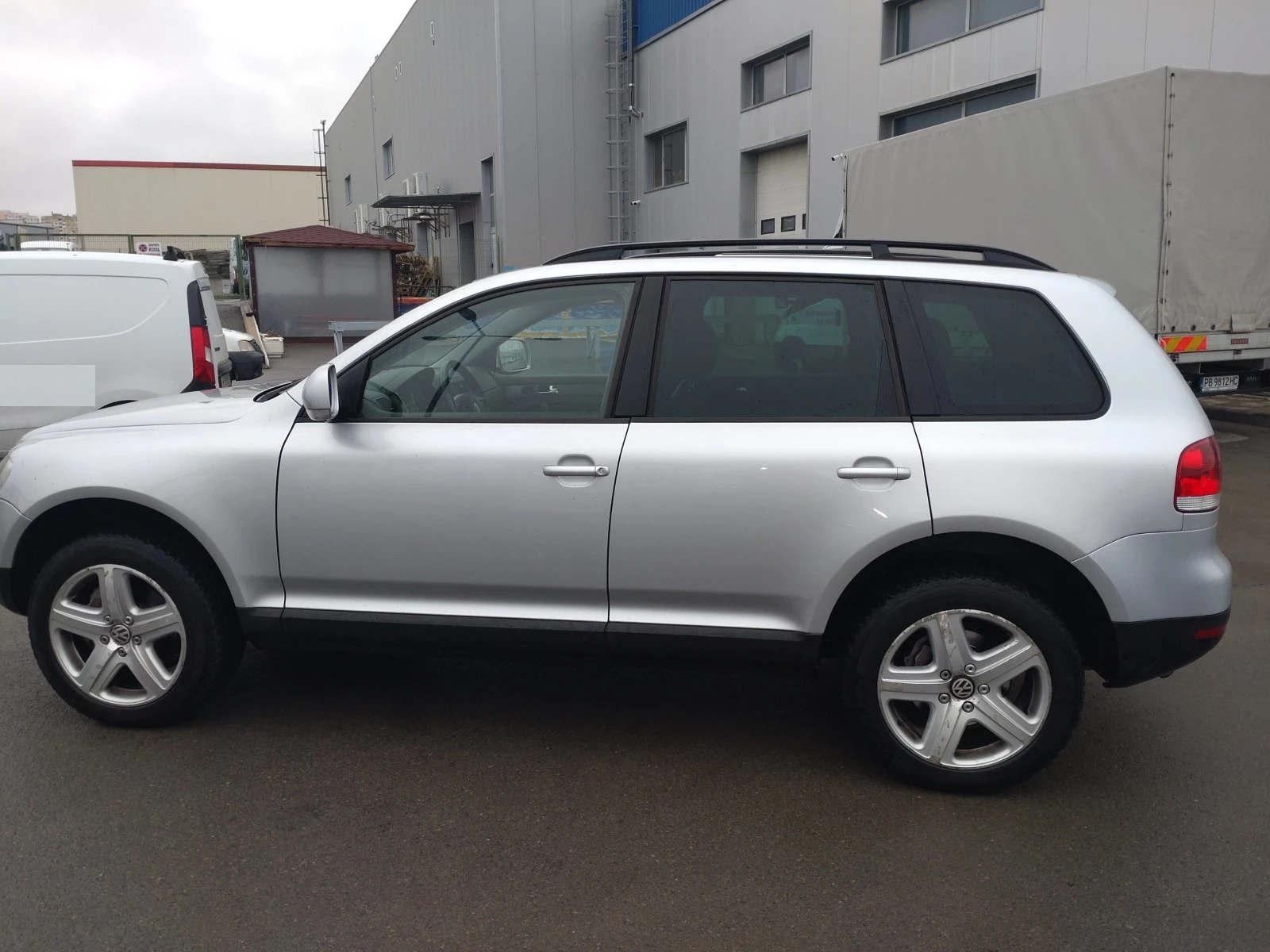 VW Touareg 3000 TDI - изображение 2