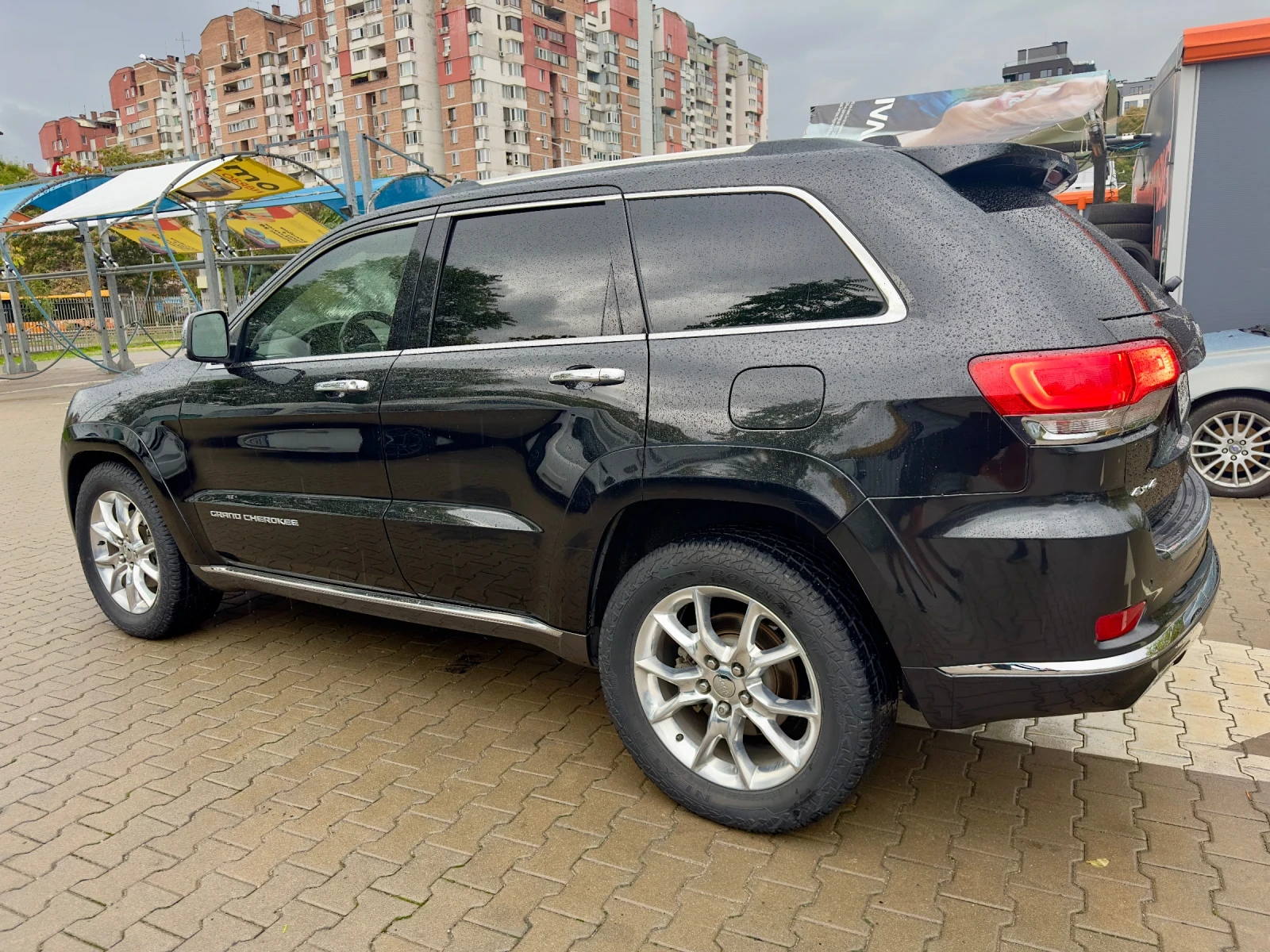 Jeep Grand cherokee SUMMIT 5.7 HEMI ГАЗ - изображение 4