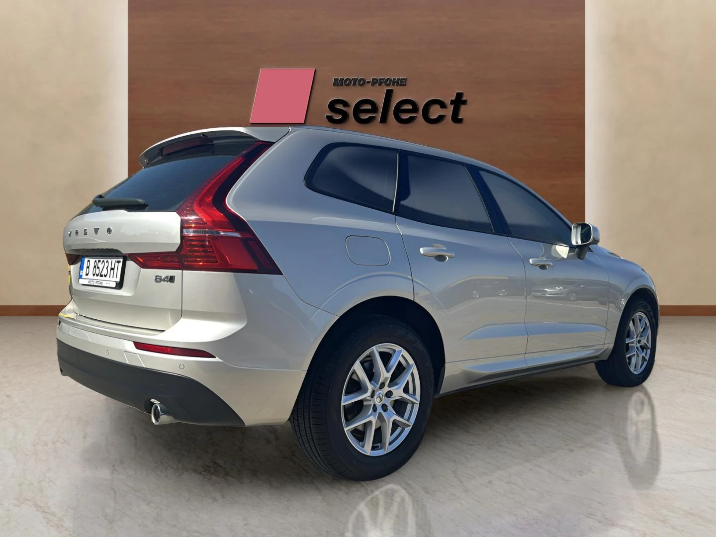 Volvo XC60 2.0L B4 - изображение 7