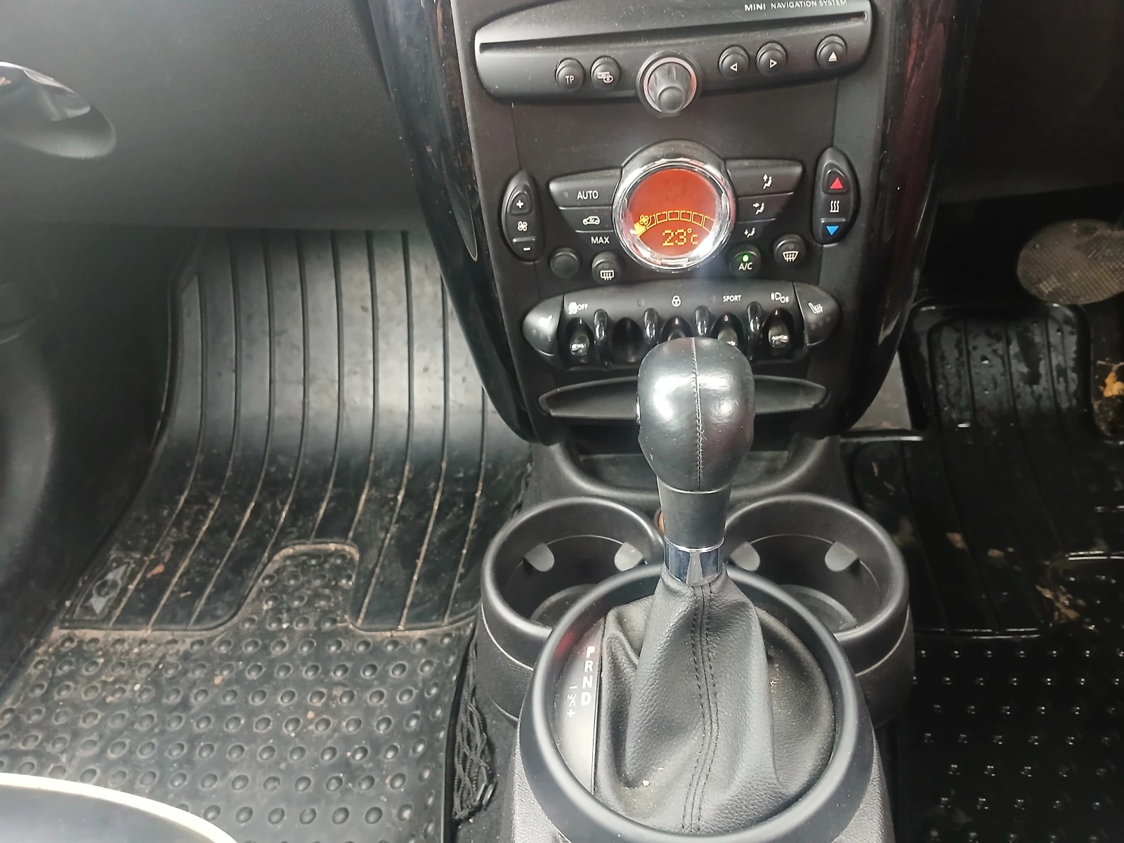 Mini Countryman COOPER D 2.0D ALL4 4x4 AUTOMATIC 97200km | Mobile.bg   16