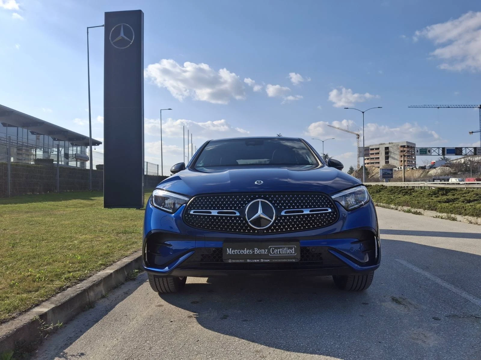 Mercedes-Benz GLC 300 e 4MATIC Coupe, снимка 2 - Автомобили и джипове - 52482287