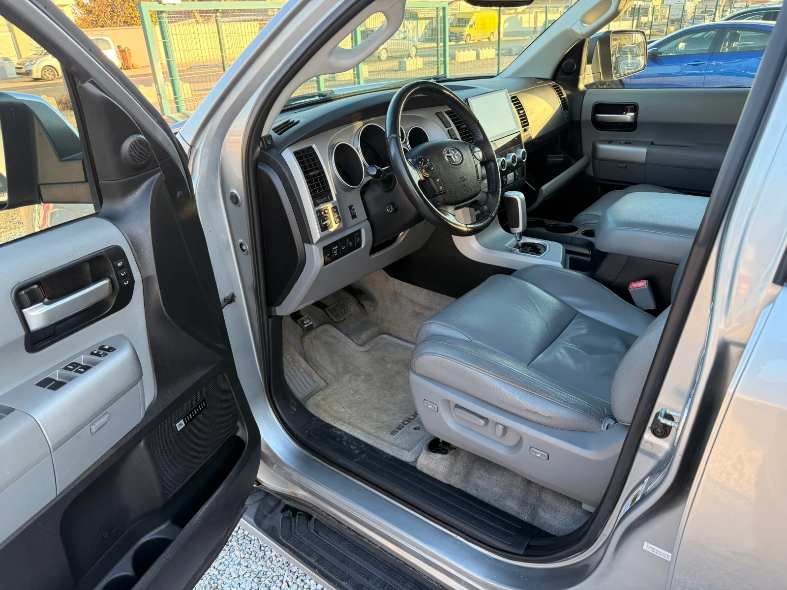 Toyota Sequoia 5, 7 LIMITED  ��� FULL | Mobile.bg � ����������� 6