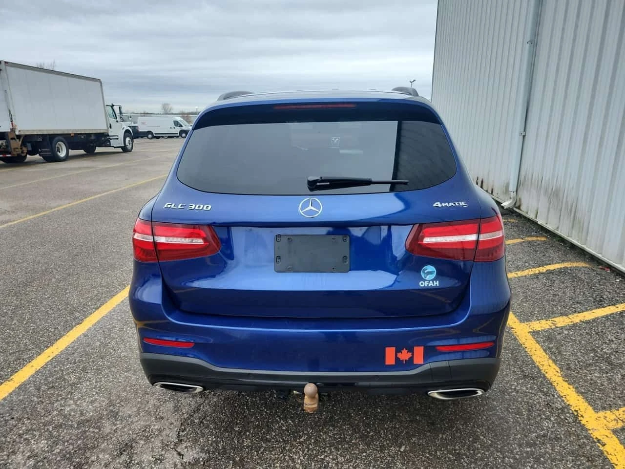 Mercedes-Benz GLC * 300 * CARFAX * ЦЕНА ДО БГ, снимка 4 - Автомобили и джипове - 53997617