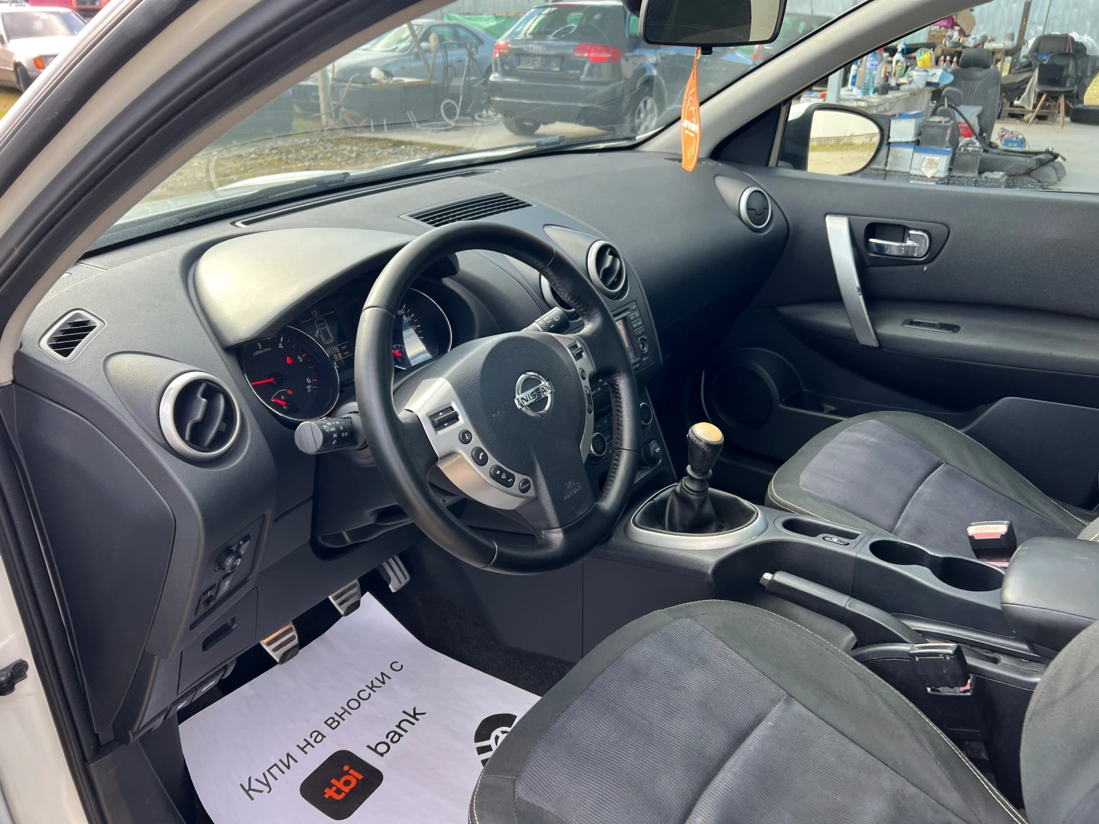Nissan Qashqai 1.5DCi-110к.с/ Навигация/ 360  Камери/ Панорама, снимка 10 - Автомобили и джипове - 54219116