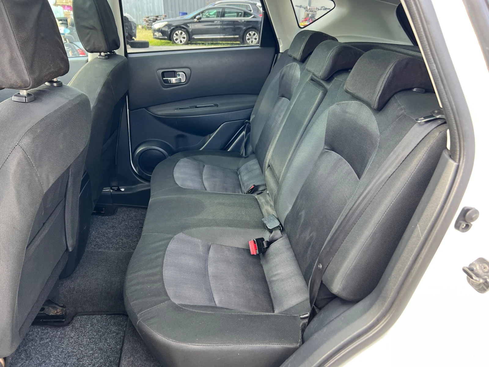 Nissan Qashqai 1.5DCi-110к.с/ Навигация/ 360  Камери/ Панорама, снимка 12 - Автомобили и джипове - 54219116