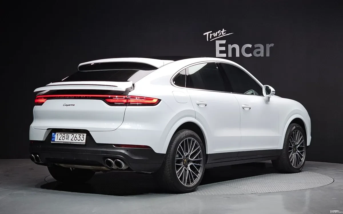 Porsche Cayenne COUPE| DISTRONIC| BOSE| ПАНО| MATRIX| 360, снимка 3 - Автомобили и джипове - 54780879