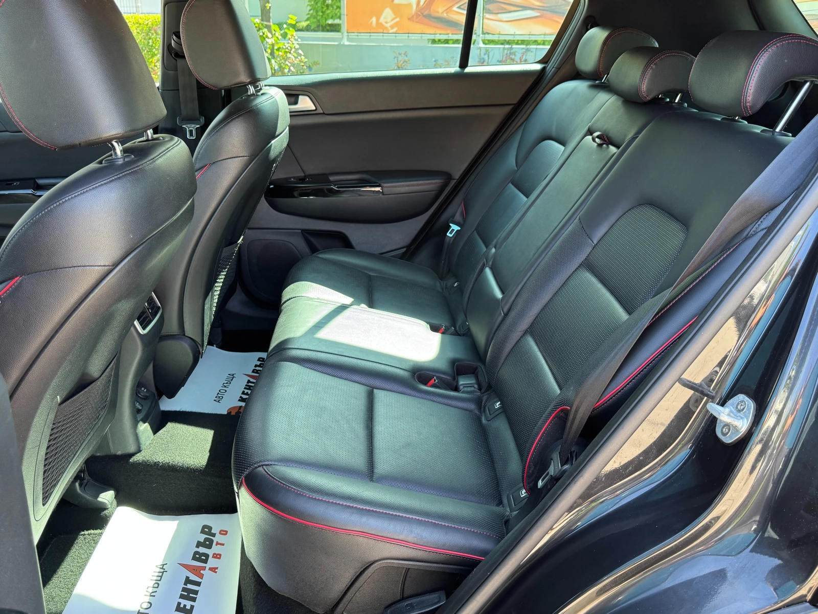 Kia Sportage 1.6d 136 к.с./ГАРАНЦИЯ, снимка 15 - Автомобили и джипове - 55198990