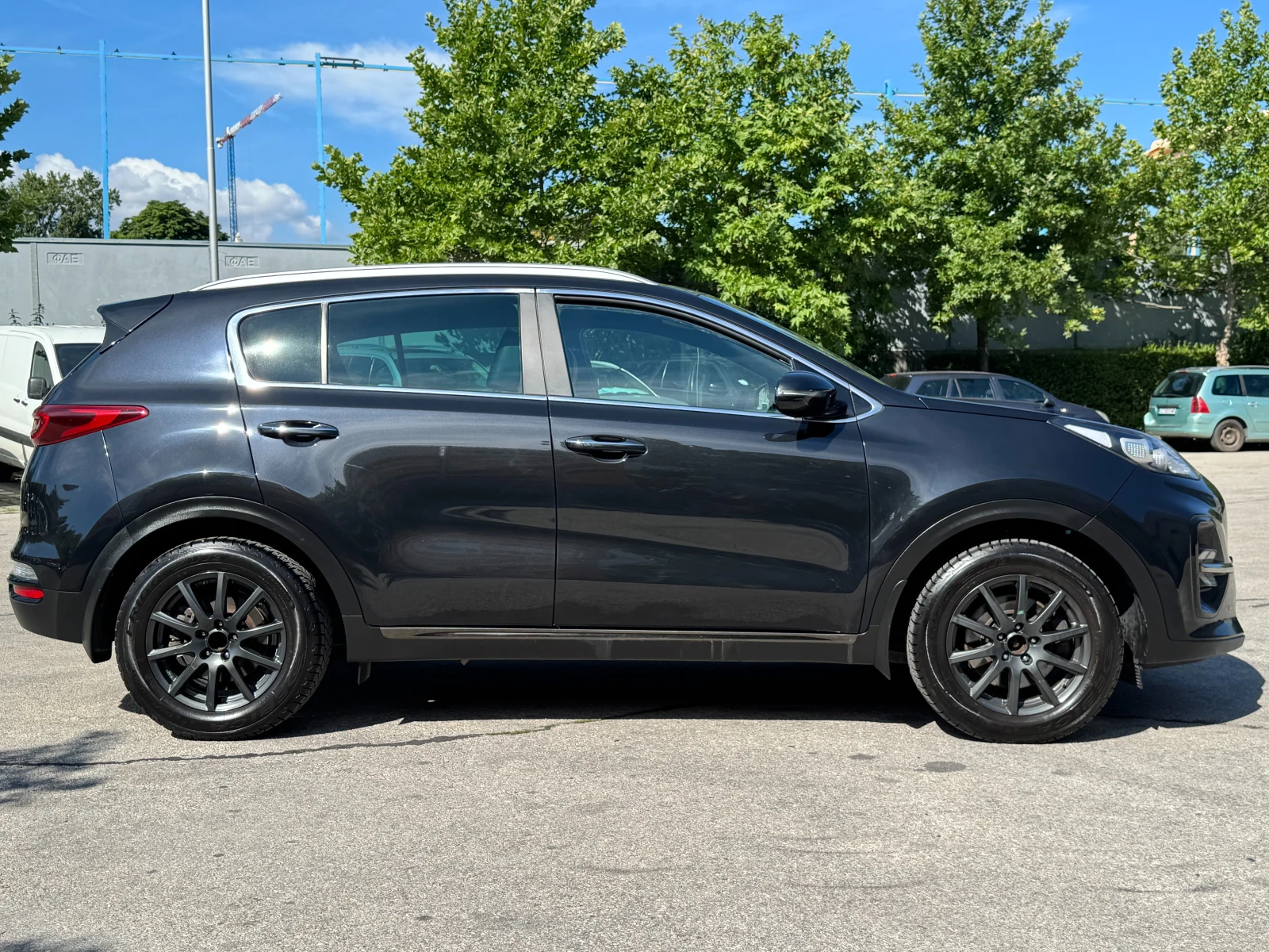 Kia Sportage 1.6d 136 к.с./ГАРАНЦИЯ, снимка 6 - Автомобили и джипове - 55198990