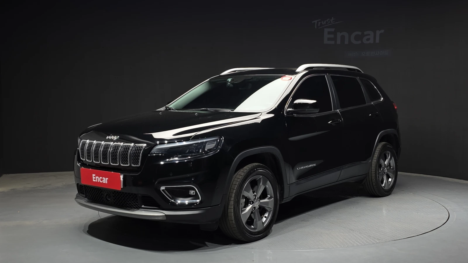 Jeep Cherokee 2.4* ЕЛ. БАГАЖНИК* BLIND SPOT* ЛЮК* КРАЙНА ЦЕНА