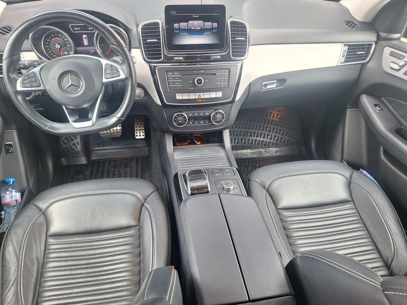Mercedes-Benz GLE 350 d AMG-pack, снимка 10 - Автомобили и джипове - 55389757