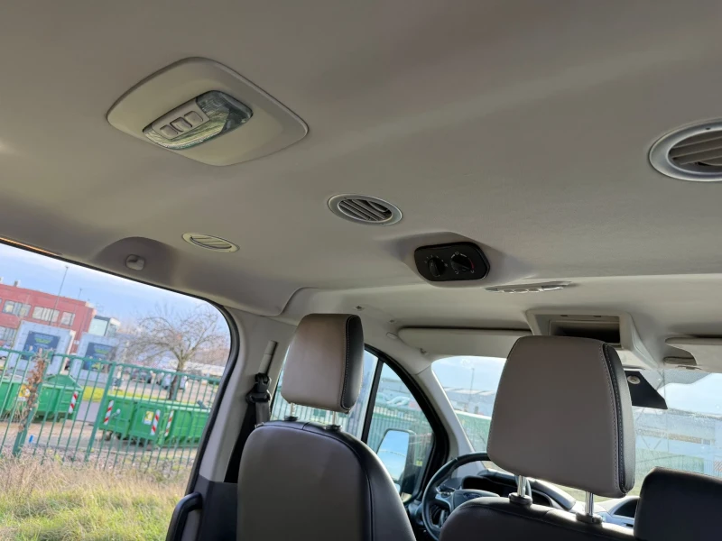 Ford Transit Custom 2.2D/155K.C/9 МЕСТА/KOЖА/ПОДГРЕВ/ТЕГЛИЧ/БЕЛГИЯ, снимка 9 - Бусове и автобуси - 52923050