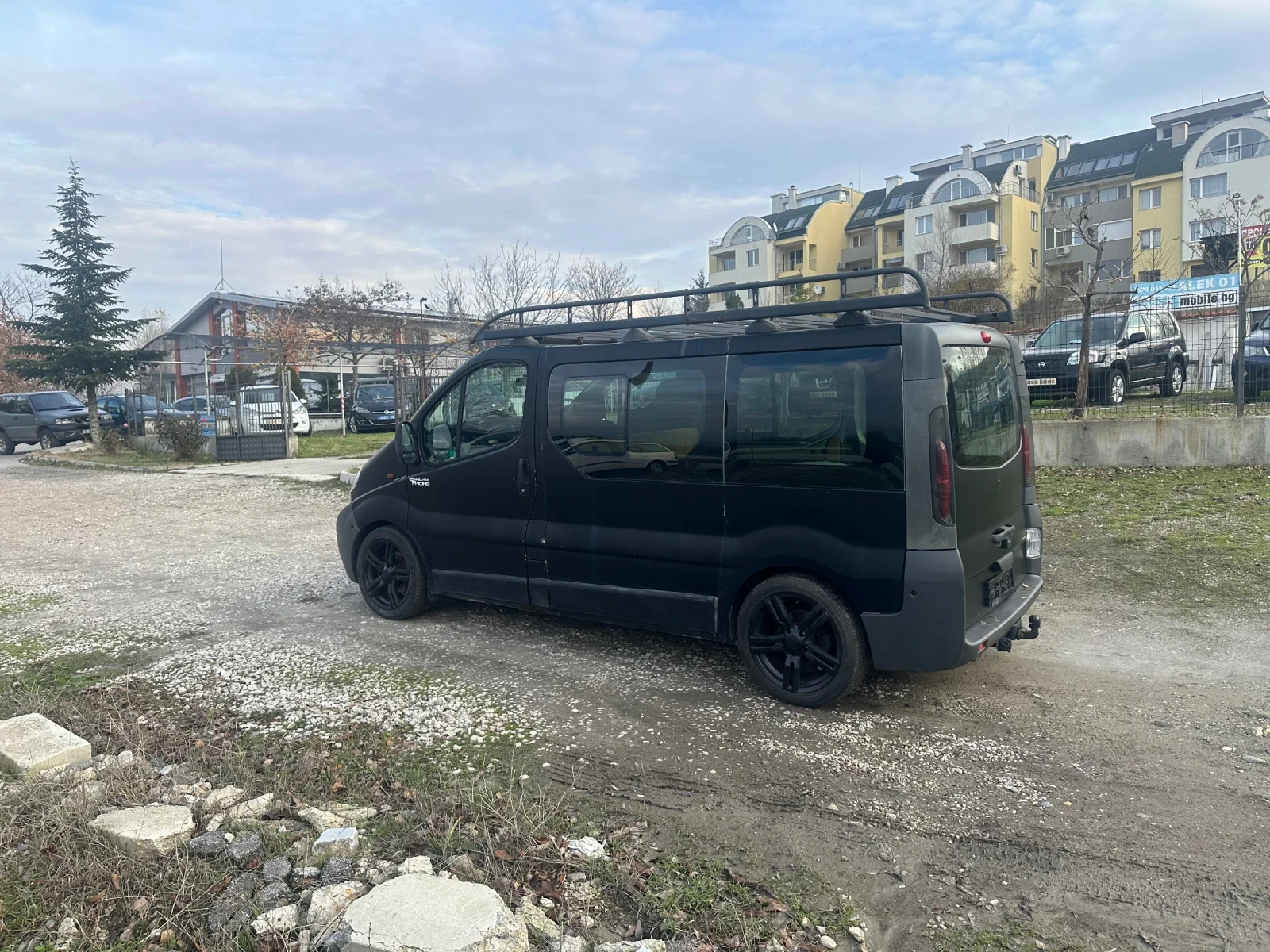 Opel Vivaro 2.5 - изображение 5