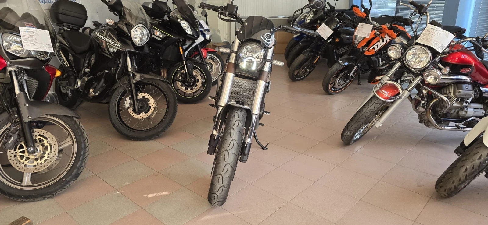 Benelli 500 Leoncino А2 35kw Лизинг, снимка 3 - Мотоциклети и мототехника - 55630293