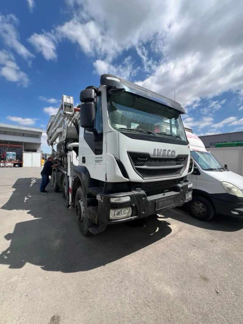 Бетон помпа Iveco Trakker 500 MK32