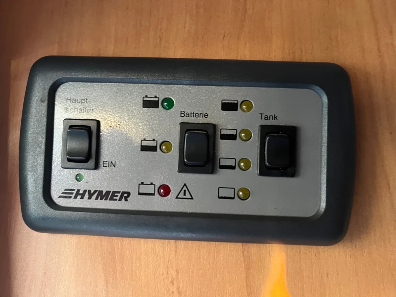 Каравана HYMER / ERIBA Hymer Nova 532A, снимка 16 - Каравани и кемпери - 52535728