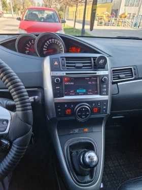 Toyota Verso, снимка 5