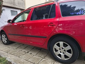 Skoda Octavia Комби, снимка 3