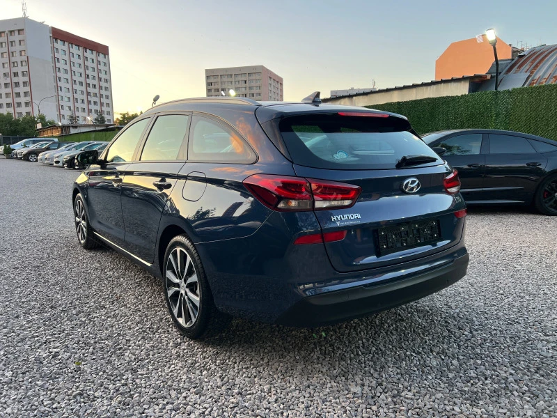 Hyundai I30 1.6CRDI 110hp Automatic, снимка 5 - Автомобили и джипове - 45718038