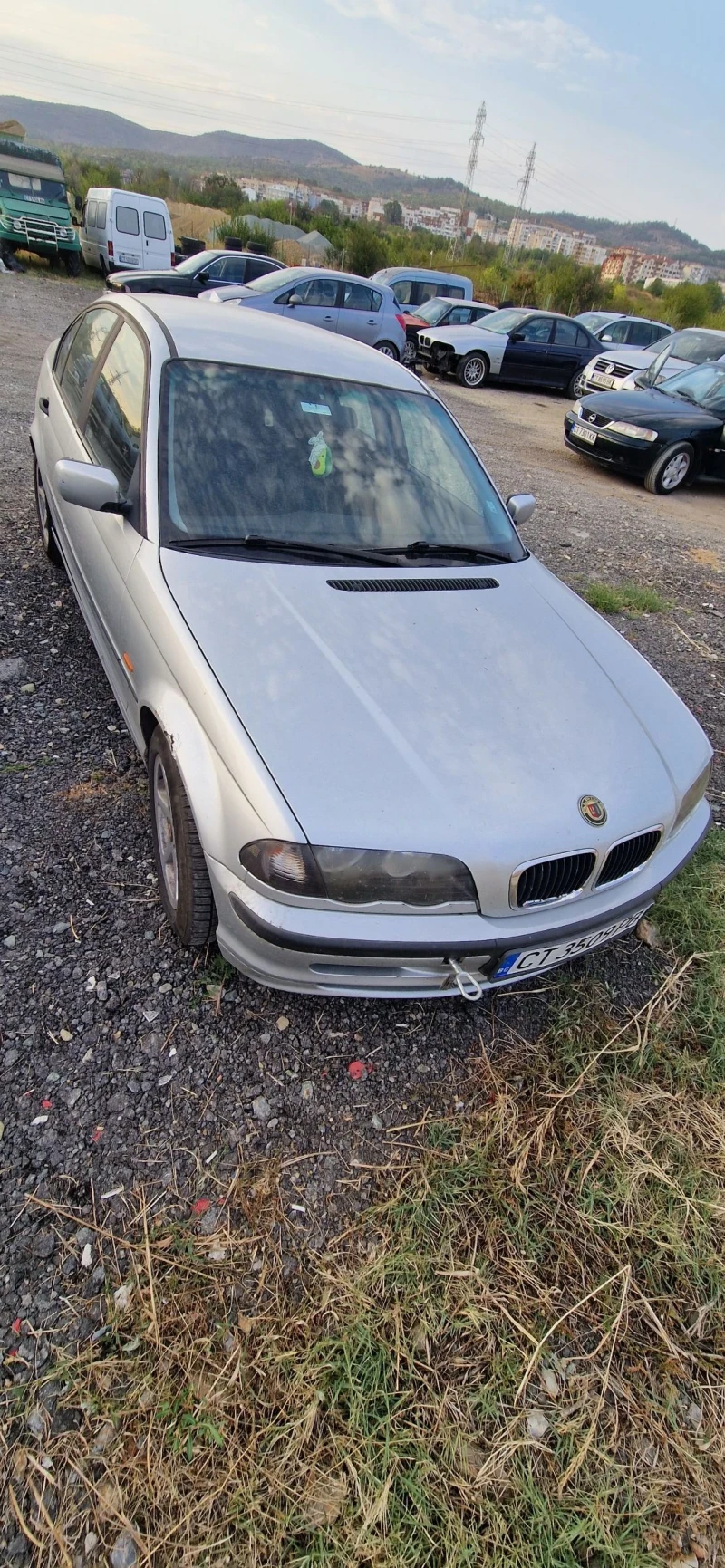 BMW 320, снимка 1 - Автомобили и джипове - 47235723