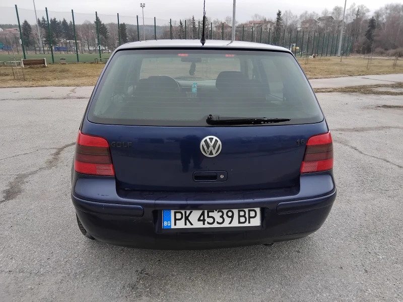 VW Golf 1.6 бензин+ газ 101 коня, снимка 3 - Автомобили и джипове - 48953424