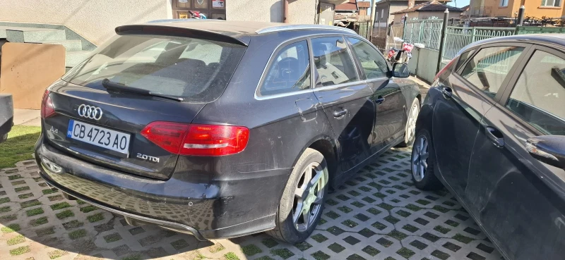 Audi A4 B8 2.0 TDI 170 РЪЧКА, снимка 4 - Автомобили и джипове - 49514873