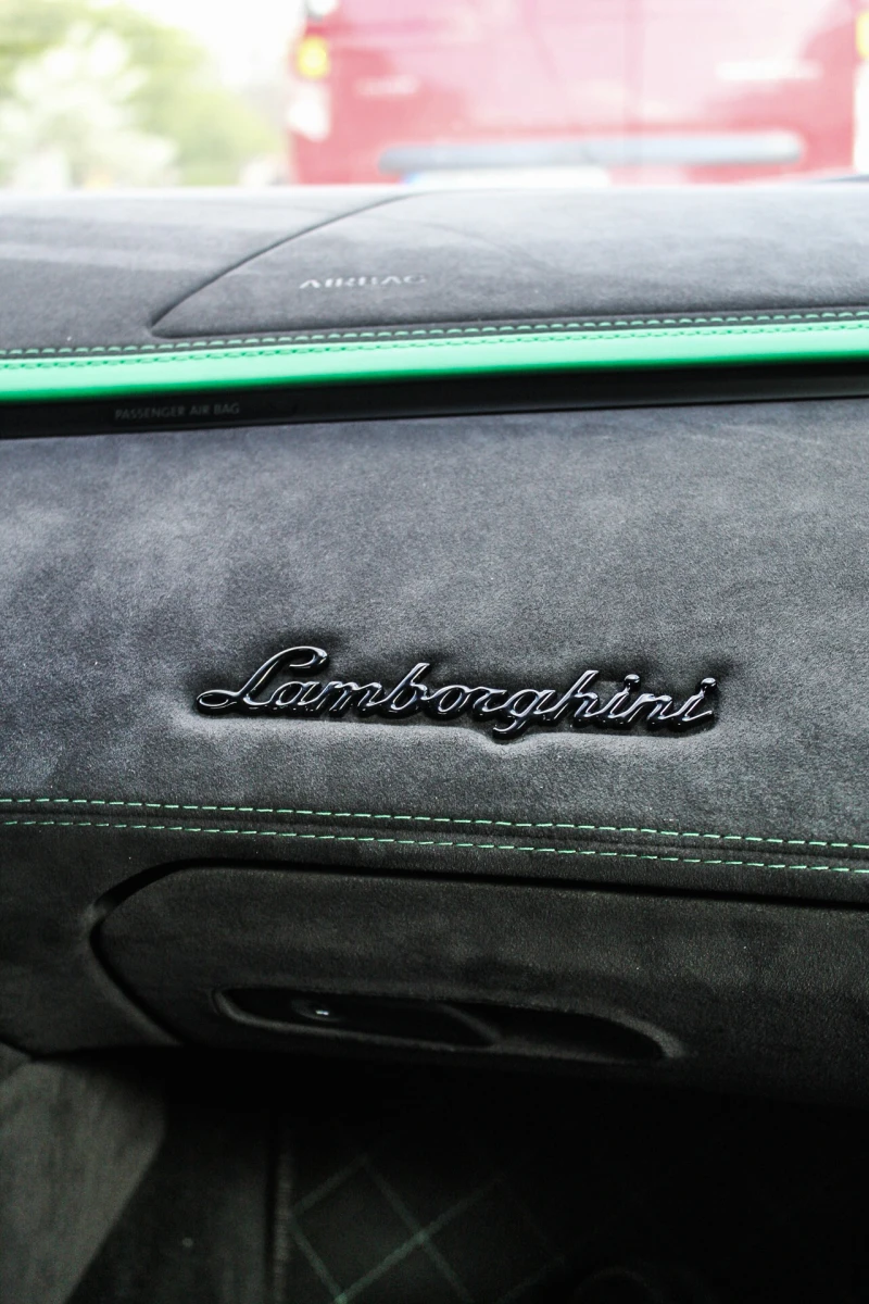 Lamborghini Aventador S Roadster LP 740 FULL CARBON, снимка 8 - Автомобили и джипове - 51542455