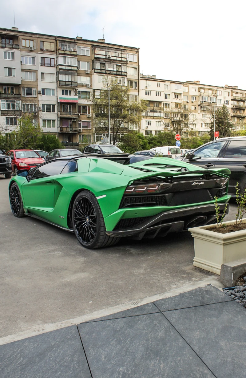 Lamborghini Aventador S Roadster LP 740 FULL CARBON, снимка 3 - Автомобили и джипове - 51542455