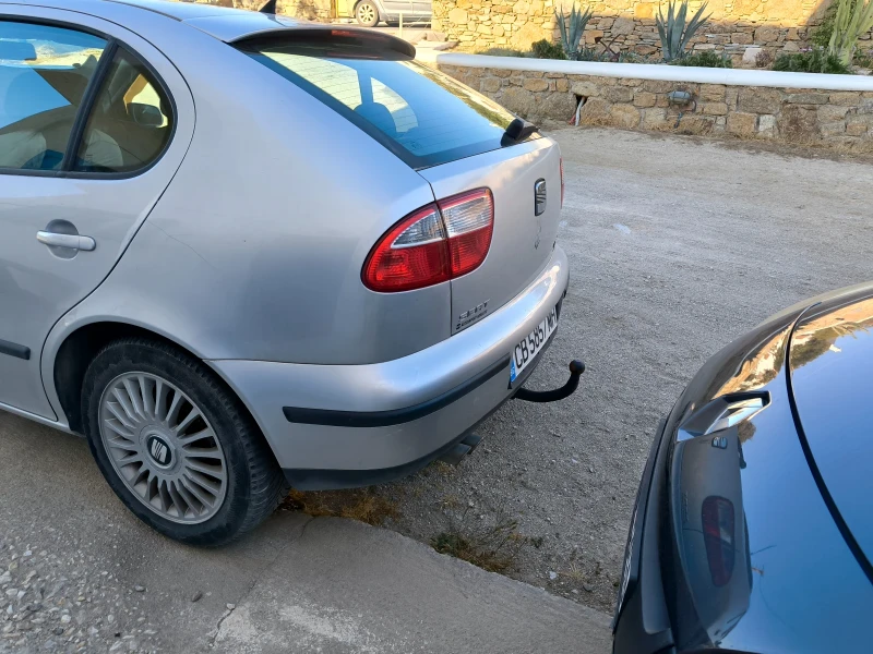 Seat Leon 20 V/T, снимка 3 - Автомобили и джипове - 51686224