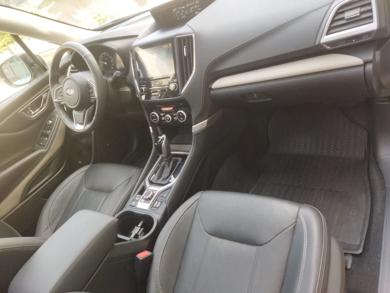 Subaru Forester 2.5 LIMITED, снимка 6 - Автомобили и джипове - 52619563